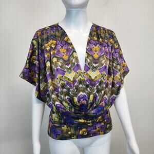 Fei Abstract Top Blouse Size S Purple Silky V-Neck Pleated Kimono Sleeves Modern